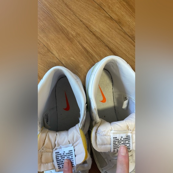 Nike Blazers - Picture 2 of 5